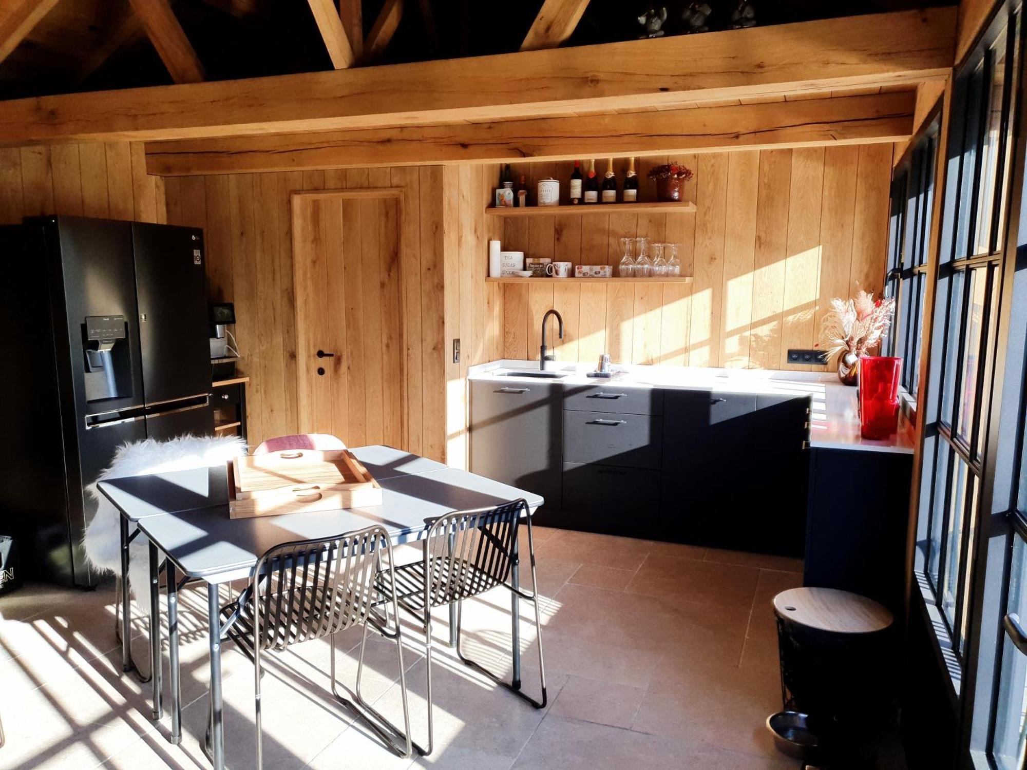 Apartment Want Logies: Ruime Loft Damme